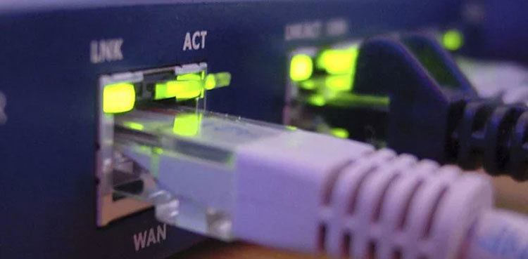 Internet services disrupted in Pakistan after cable cut