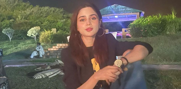 Aima Baig's latest pictures go viral