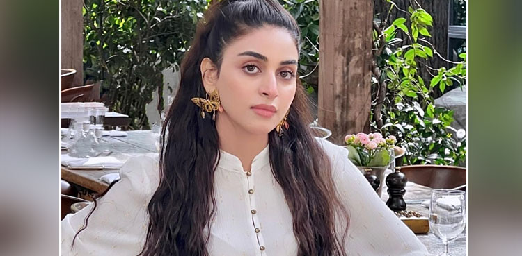 Anmol Baloch's latest pictures are show-stealers