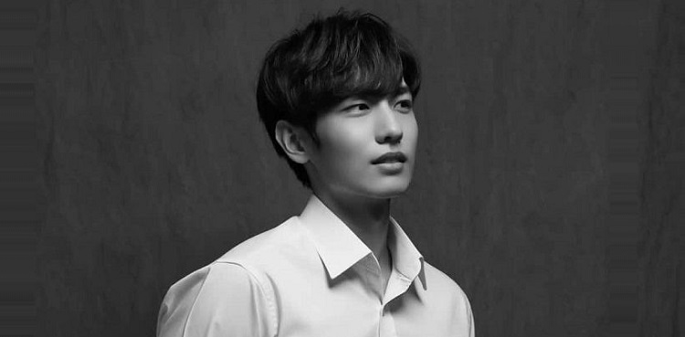 K-Pop star dies in Halloween stampede