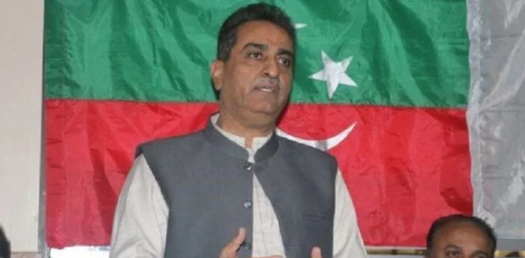 Imran Khan terminates MNA Abdul Shakoor Shad's party membership