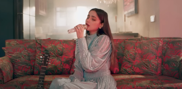 Aima Baig releases her version of 'Pyar Hua Tha'