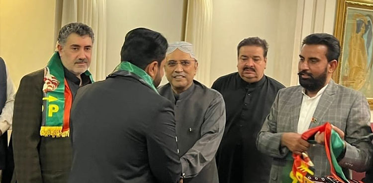 Balochistan political bigwigs meet Zardari, announce to join PPP