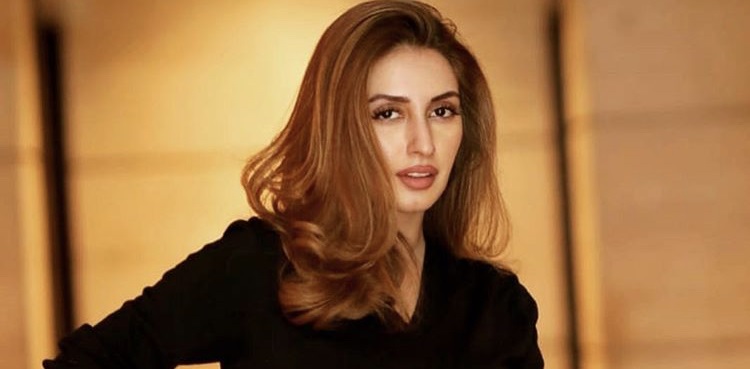 Iman Ali raises the glam quotient in Saree: See pics