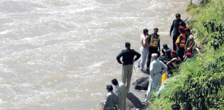 Sutlej River in medium flood at Sulemanki, Bahawalnagar