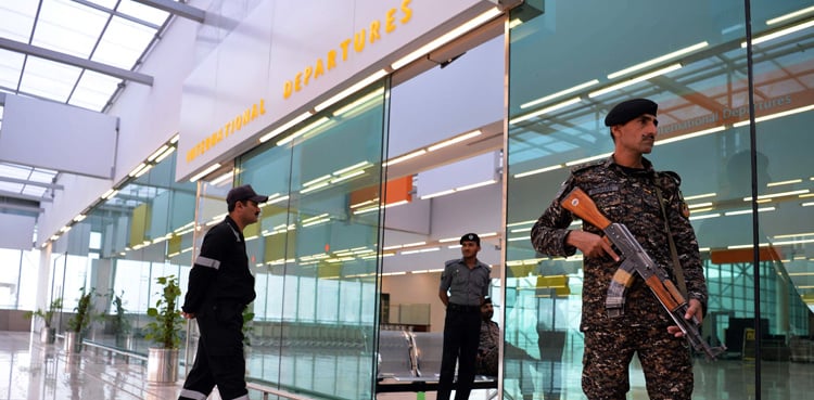 Passenger offloaded at Islamabad airport over fake documents