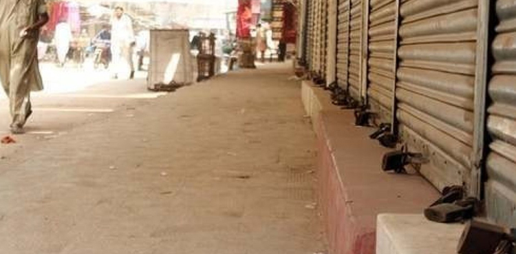 Punjab markets ordered to close by 8 PM