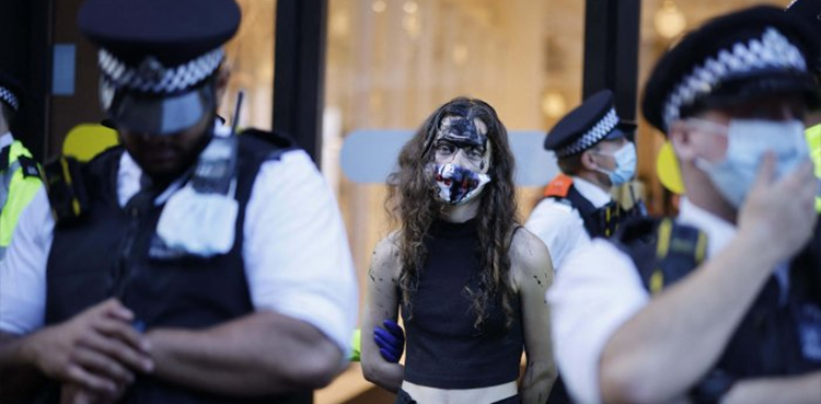 Extinction Rebellion suspends 'public disruption' tactics