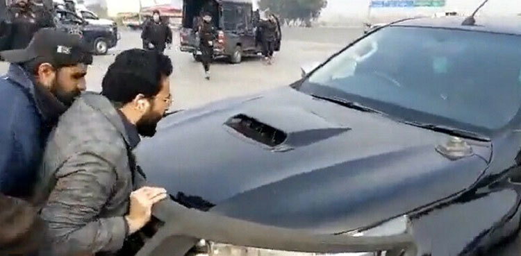 Farrukh Habib gets interim bail in ‘police attack’ case