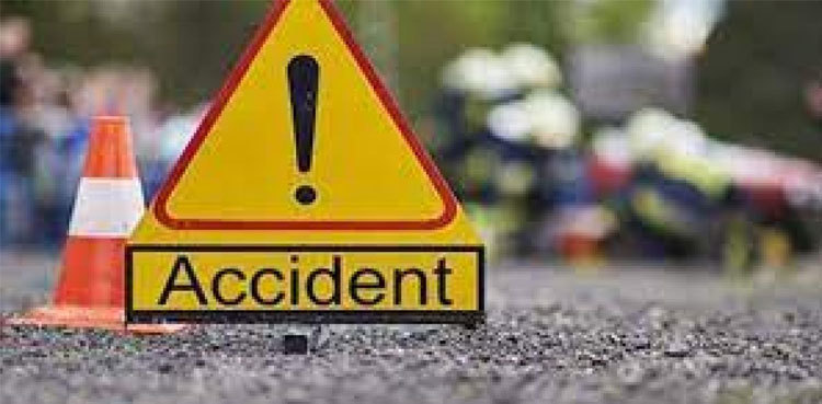 18 dead, 50 injured as pilgrims truck plunges into ravine near Hub