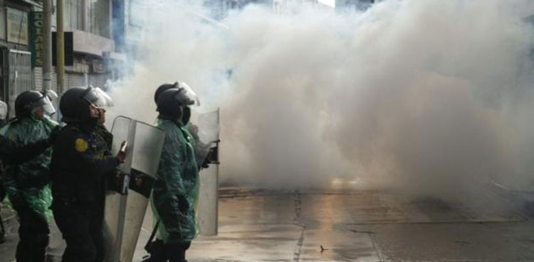 At least 17 dead in Peru clashes