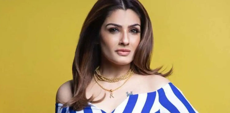 Raveena Tandon's hilarious video goes viral