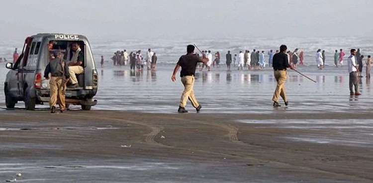 Cyclone Biparjoy: 17 arrested for violating section 144 in Karachi