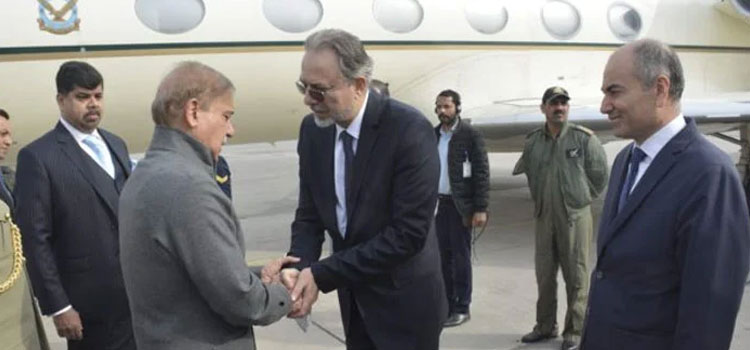 PM Shehbaz arrives in quake-hit Turkiye on two-day visit