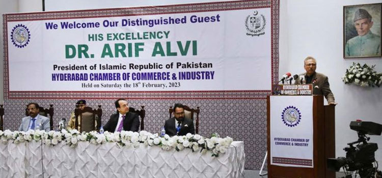 President Alvi urges stakeholders to sit together to ‘resolve crisis’