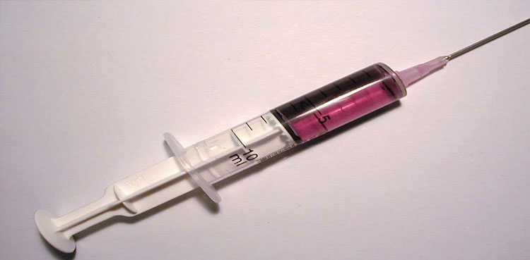 ‘Wrong injection’ claims three-year-old girl’s life in Karachi