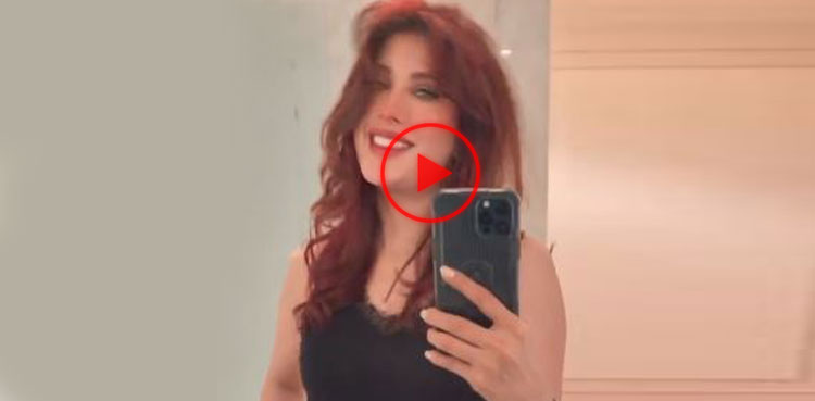 Mehwish Hayat flaunts glamourous hairstyle in now-viral video
