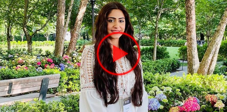 Naeema Butt lip-syncs Jaun Elia's poetry in latest video