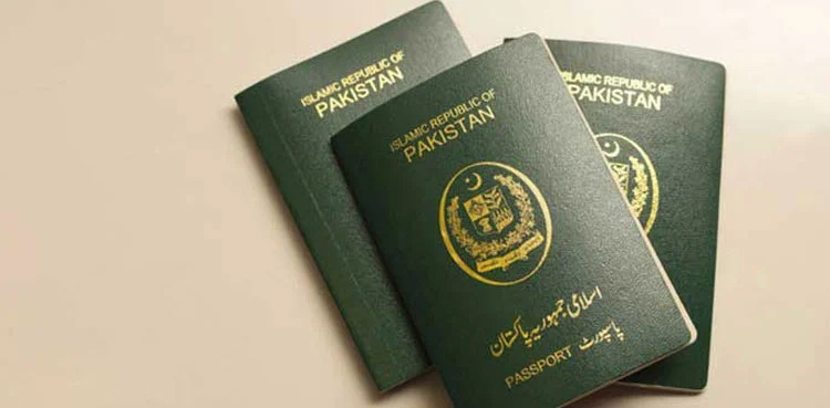 Regional passport offices in Lahore, Karachi begin 24/7 operations