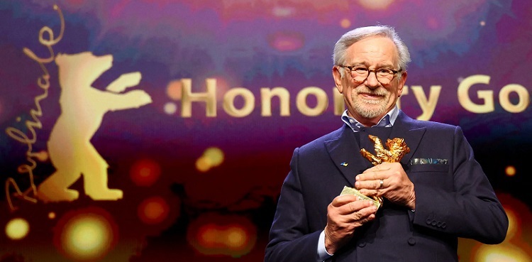Filmmaker Steven Spielberg wins Berlin lifetime achievement award