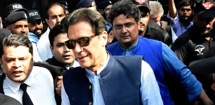 Imran Khan files plea against non-bailable arrest warrant in judge threatening case