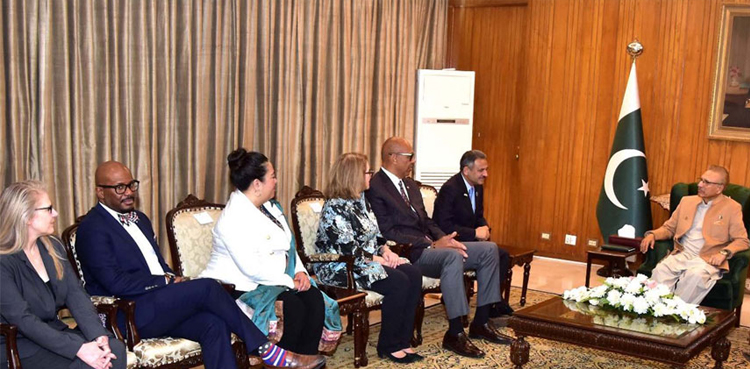 President calls for greater Pak-US linkages in diverse sectors