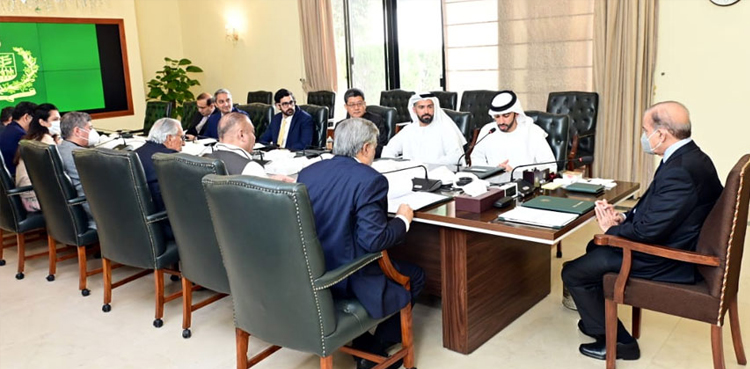 Pakistan, UAE agree to enhance cooperation in diverse sectors