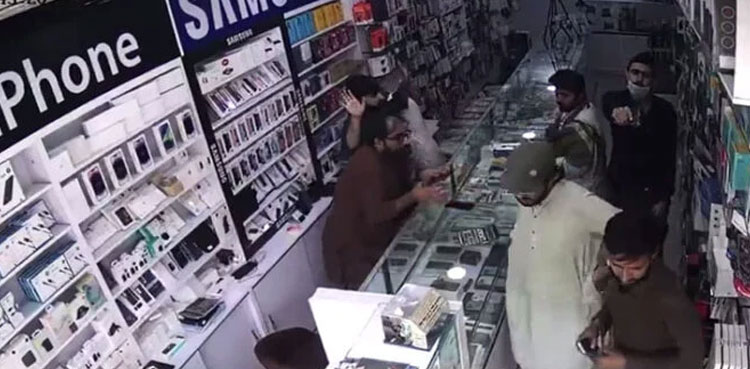 Karachi traders threaten to shut down markets over ‘rising street crimes’