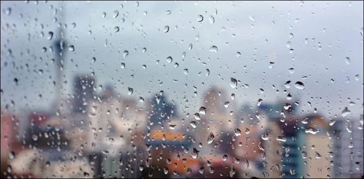 Karachi receives light to moderate rain