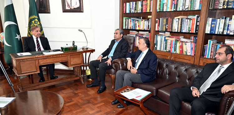 Ramazan package: PM announces free flour for underprivileged