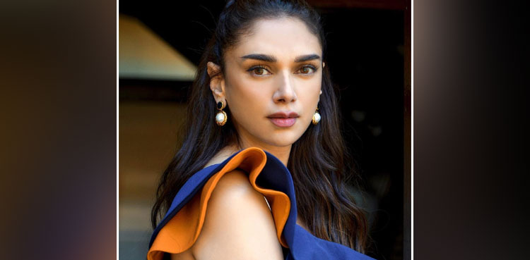 Aditi Rao Hydari mesmerizes netizens with latest pictures