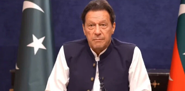 Imran Khan urges judges to take notice of constitutional violations