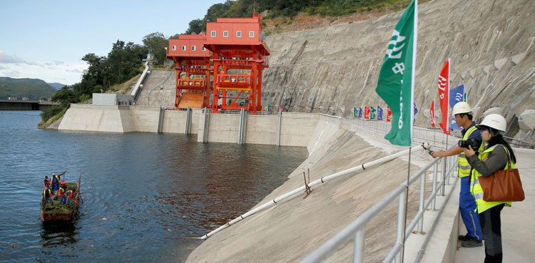 Zimbabwe's new 300 MW coal-fired plant starts feeding into grid