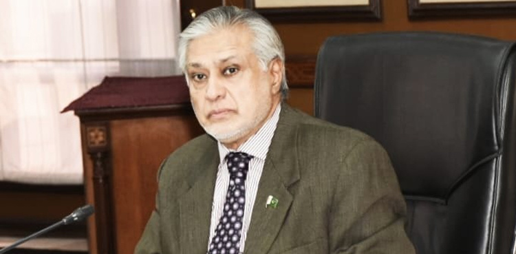 Dar assures support for timely execution of projects related to PIA, Railways