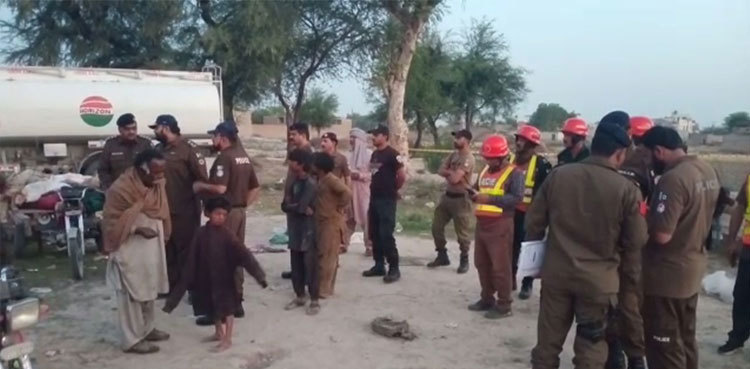 At least 7 killed in Dunyapur accident