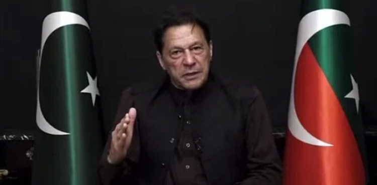 Imran Khan says 'Sharif family won’t accept independent judiciary'