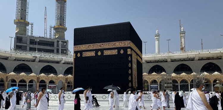 Saudi Arabia sets deadline for Umrah pilgrims' departure from the kingdom