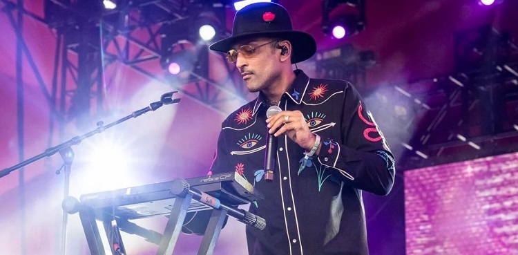 Ali Sethi takes over Coachella with 'Pasoori' - Watch