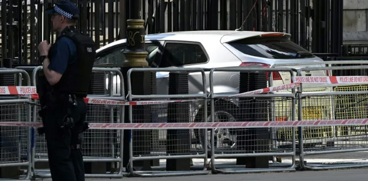 Car hits UK PM’s Downing Street complex gates in London