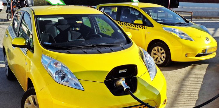 Electric taxi service to hit Karachi roads soon