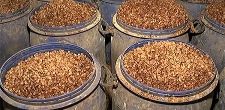 Police seized gutka factory in Karachi