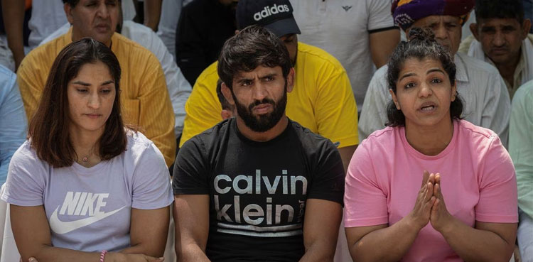 India's top wrestlers to toss medals into Ganges