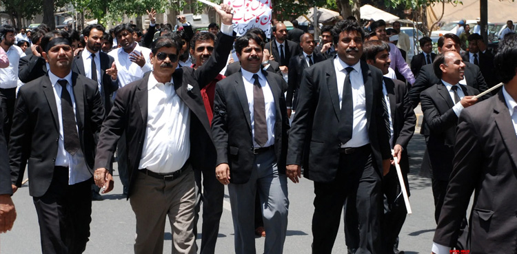 Islamabad bar announces judicial boycott after torture over lawyers