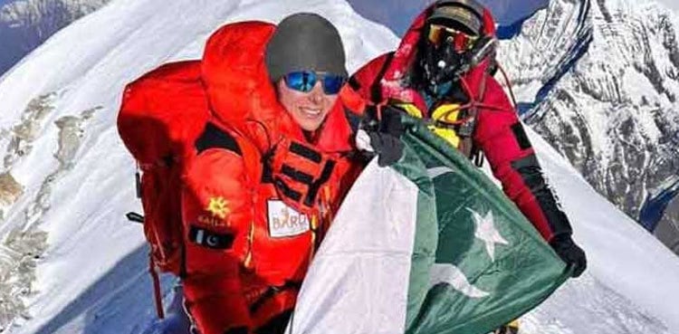 Naila Kiani becomes second Pakistani woman to scale Mount Everest
