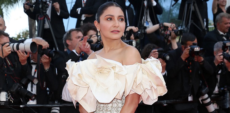 Anushka Sharma makes a breathtaking debut at Cannes, FINALLY!
