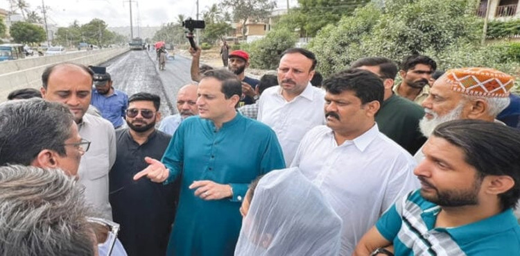 Mayor Karachi holds meeting to address civic issues