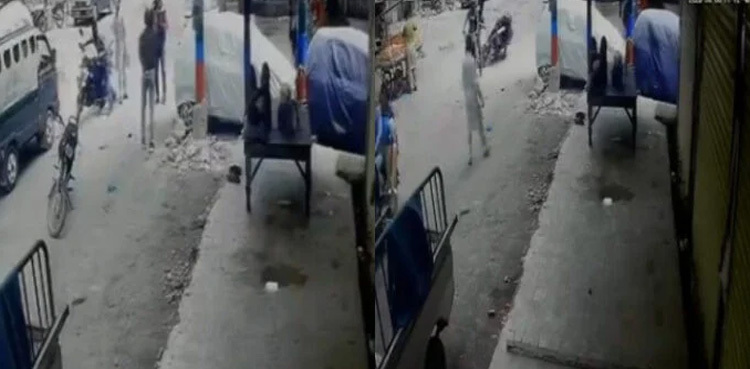 VIDEO: Robbers snatch bike in Karachi at gunpoint