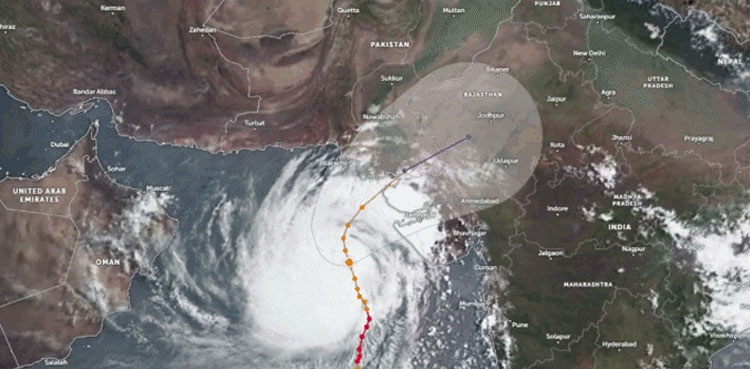Authorities on toes as Cyclone Biparjoy now 380km away from Karachi