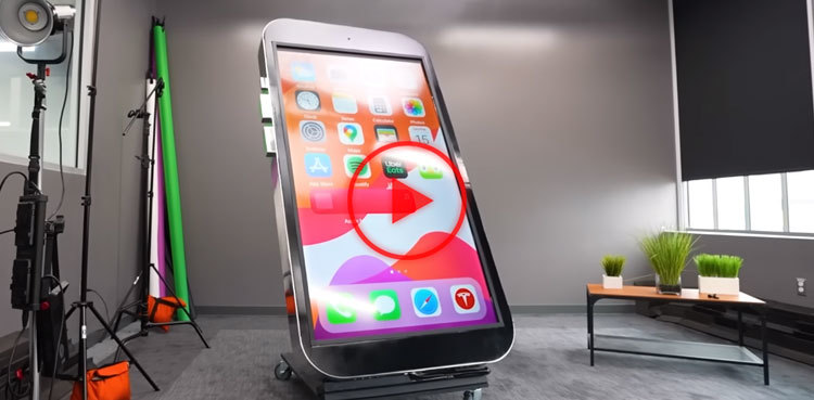YouTuber creates eight-foot iPhone Pro Max, video goes viral