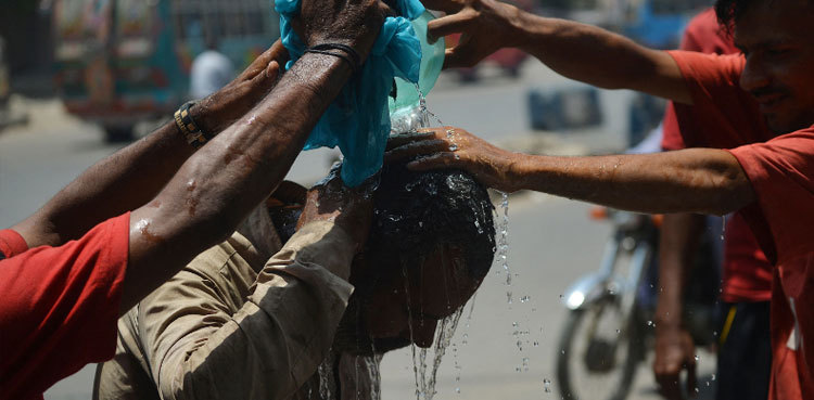 Karachi to become unbearably hot in coming years: report